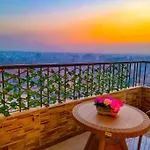 شقة فندقية ترى النيل والاهرامات