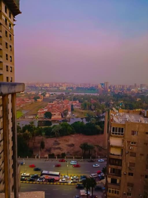 شقة فندقية ترى النيل والاهرامات Apartment Cairo