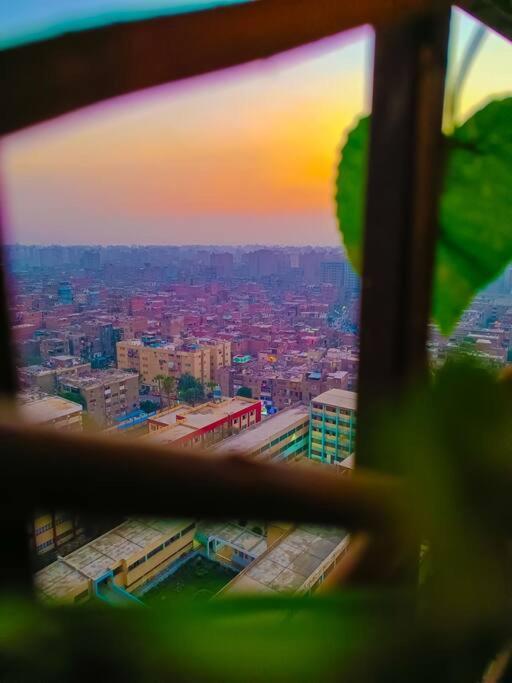 شقة فندقية ترى النيل والاهرامات Apartment *